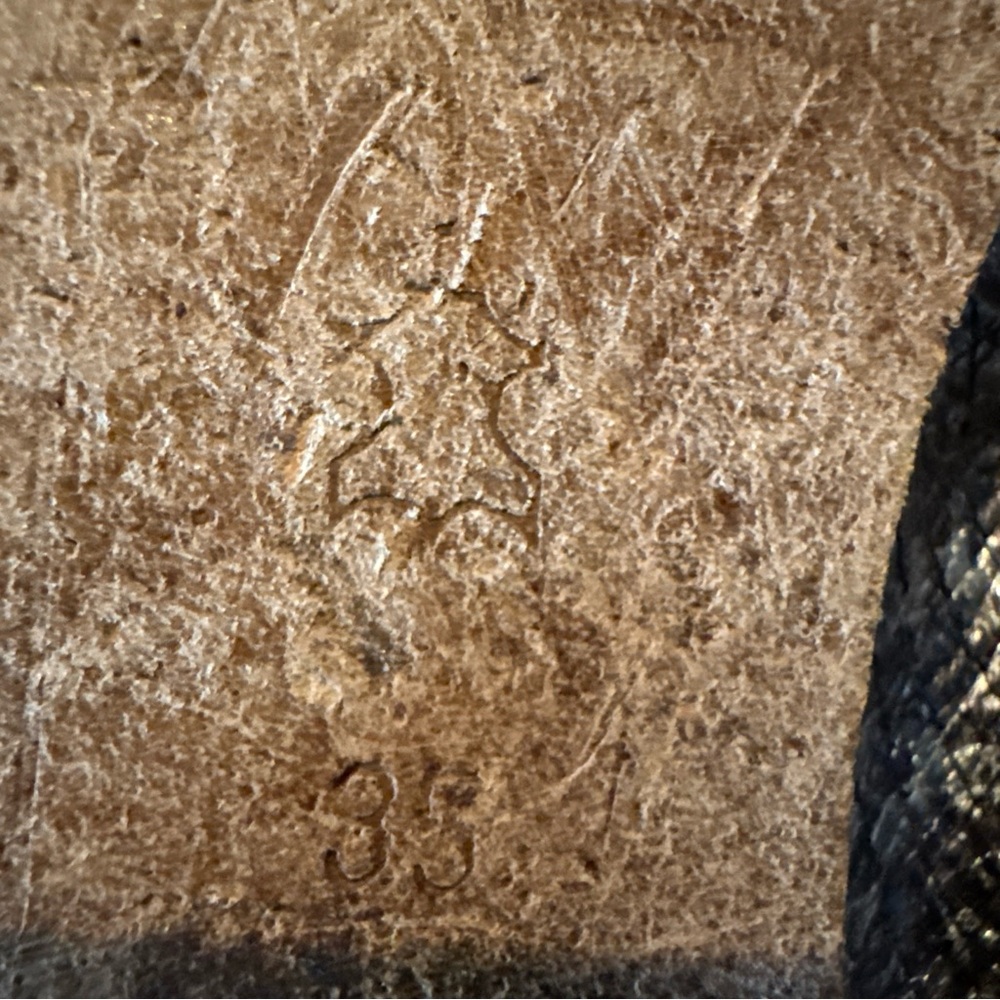 Lanvin Women’s Silver Grey Python Flats. Made In … - image 8